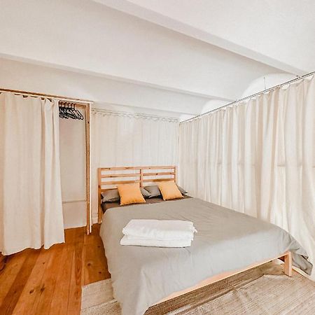 Agradable Piso Compartido Apartment Barcelona Ngoại thất bức ảnh