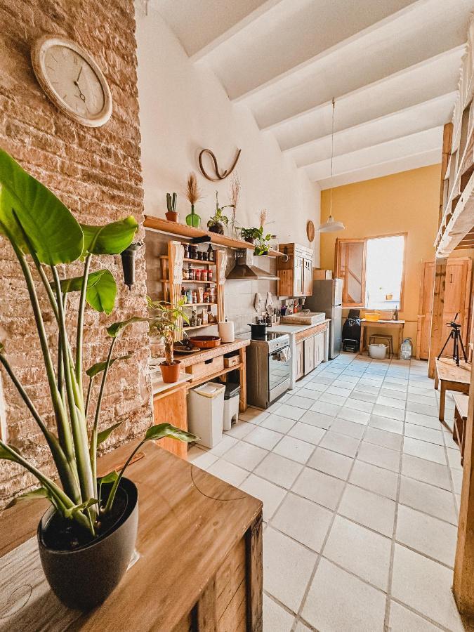 Agradable Piso Compartido Apartment Barcelona Ngoại thất bức ảnh