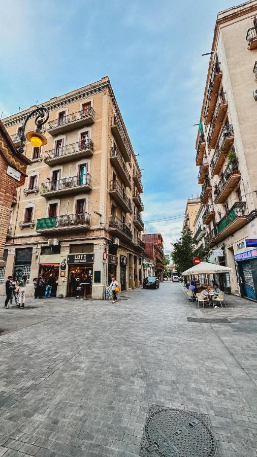 Agradable Piso Compartido Apartment Barcelona Ngoại thất bức ảnh