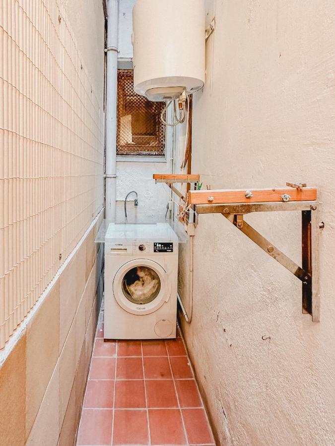 Agradable Piso Compartido Apartment Barcelona Ngoại thất bức ảnh